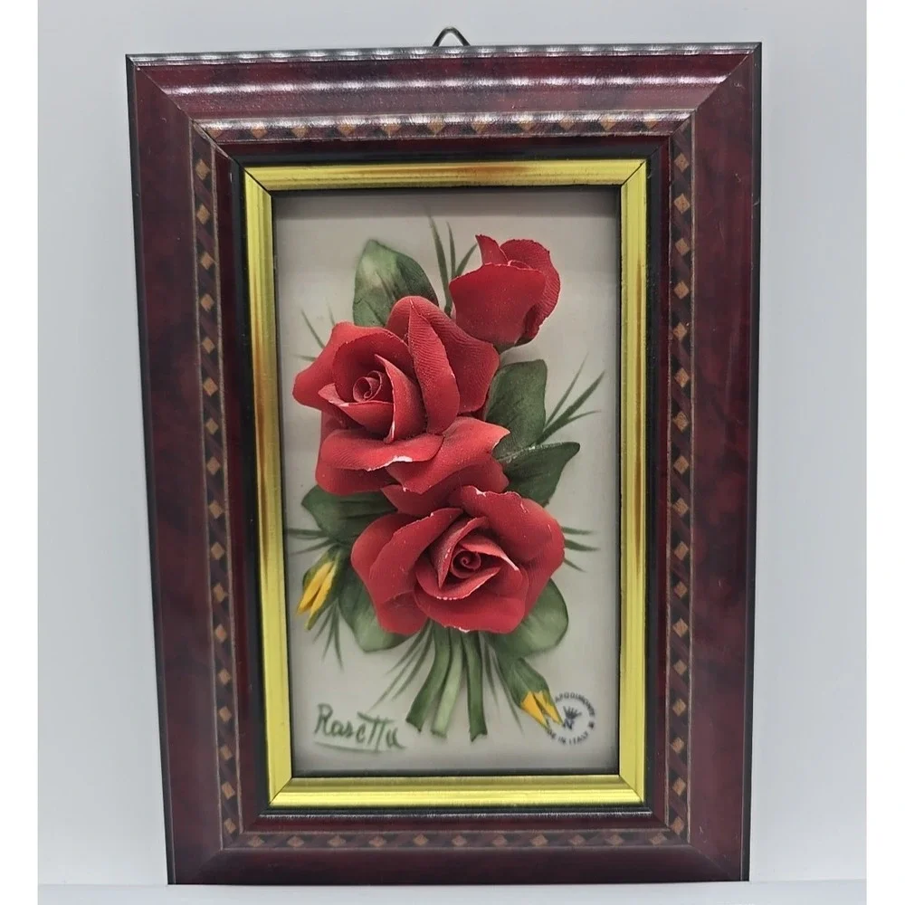 Vintage Framed Rosetta Capodimonte‎ Red Rose - Made in Italy 5 x 7 Frame